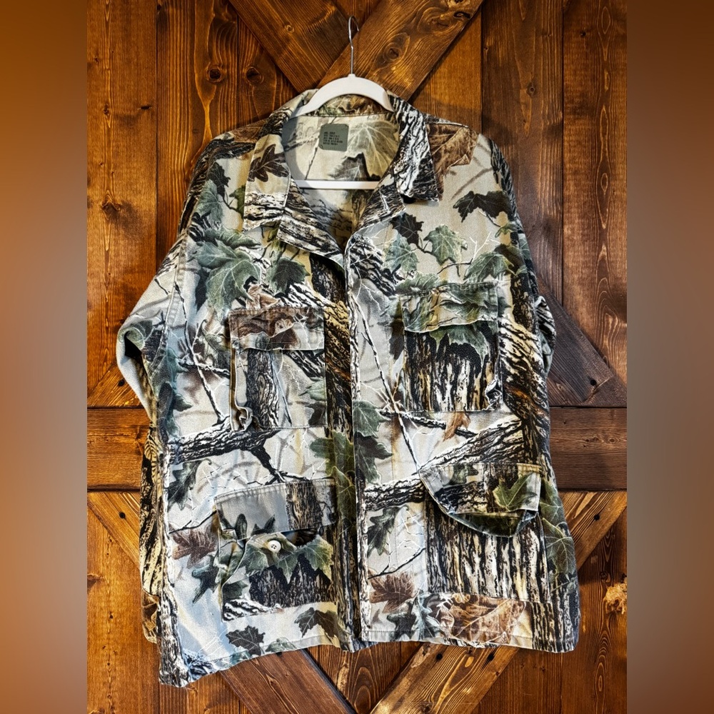VINTAGE Realtree Camouflage Jacket